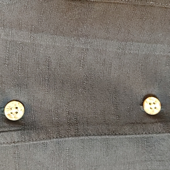 Men's Casual Button Down Shirt - Picture 3 of 7